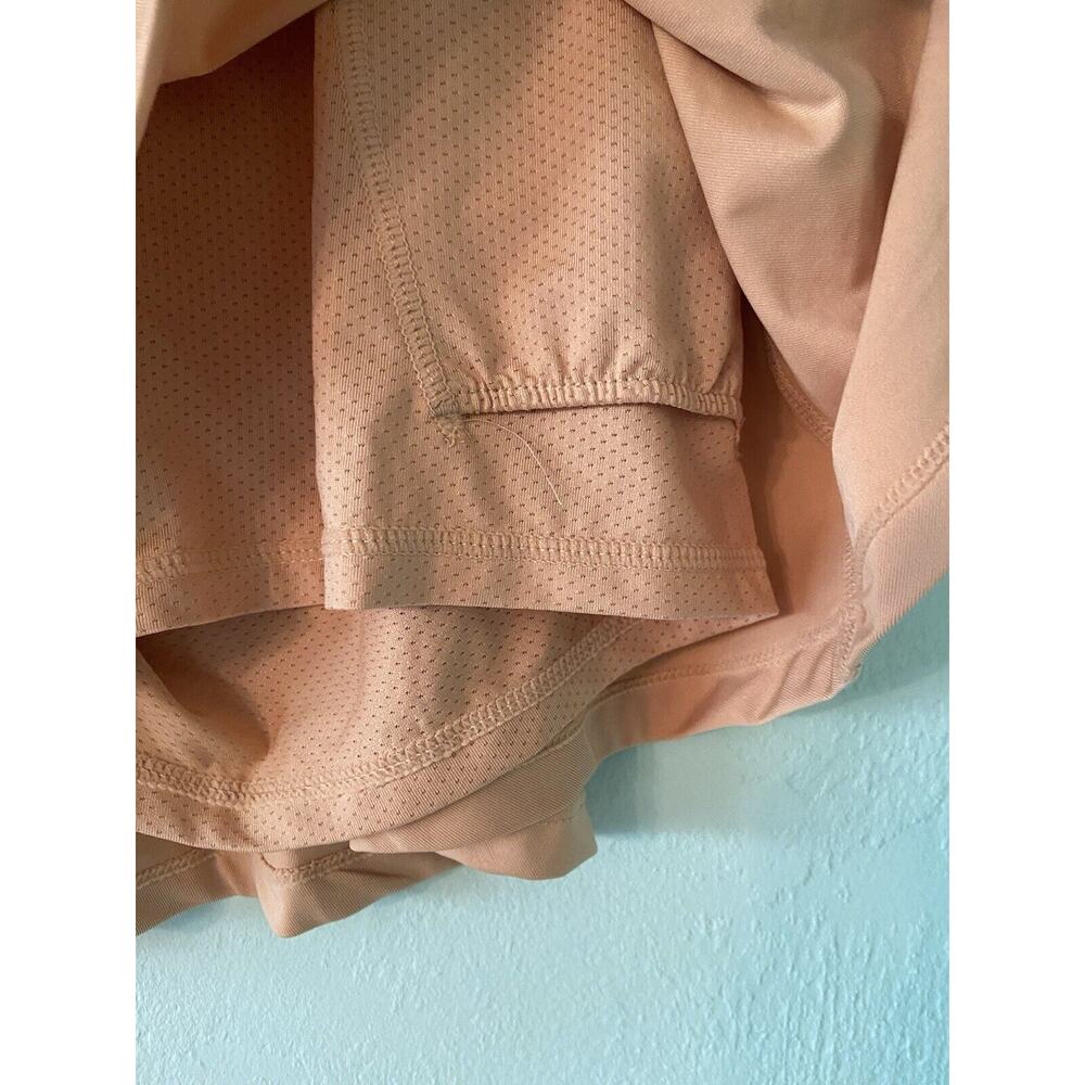 NEW Santiny Woman’s Peach Tennis Golf Running Athletic Skort Size Medium - Picture 3 of 5